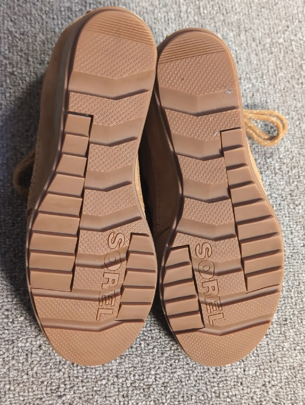 Sorel Evie Wedge Lace Boot size 7.5 Tan Leather Suede